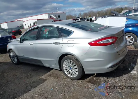 2013 Ford Fusion Hybrid Se from USA, damaged, VIN 3FA6P0LU6DR138609